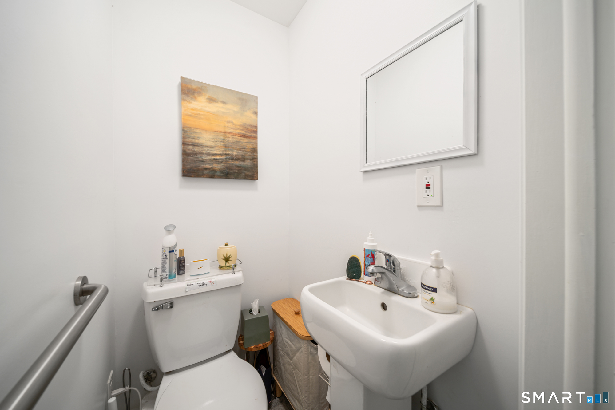 35 Woodcrest Drive Burlington CT 06013