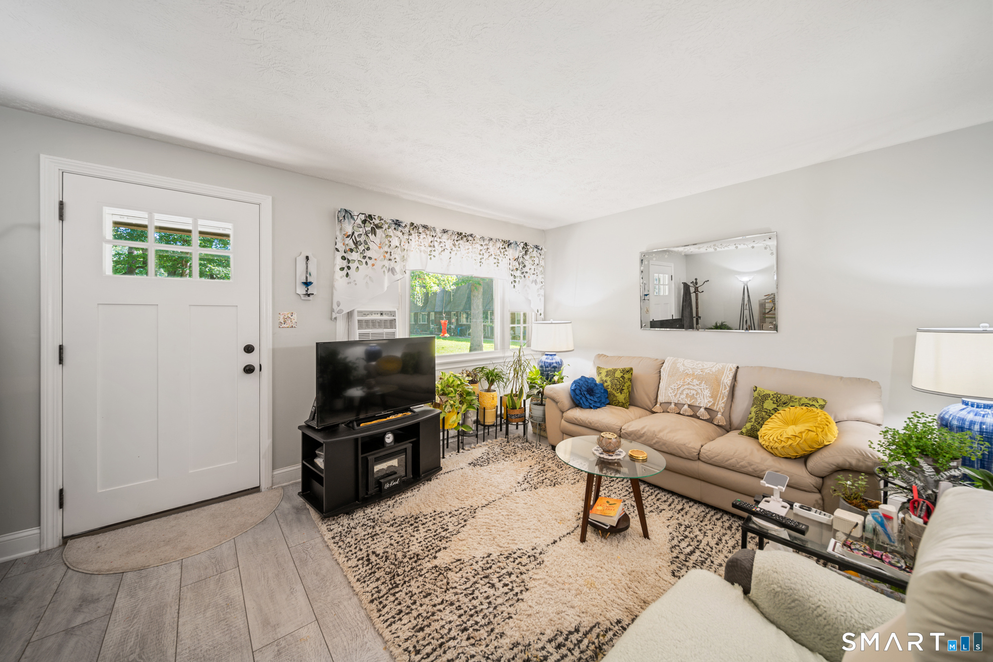 35 Woodcrest Drive Burlington CT 06013