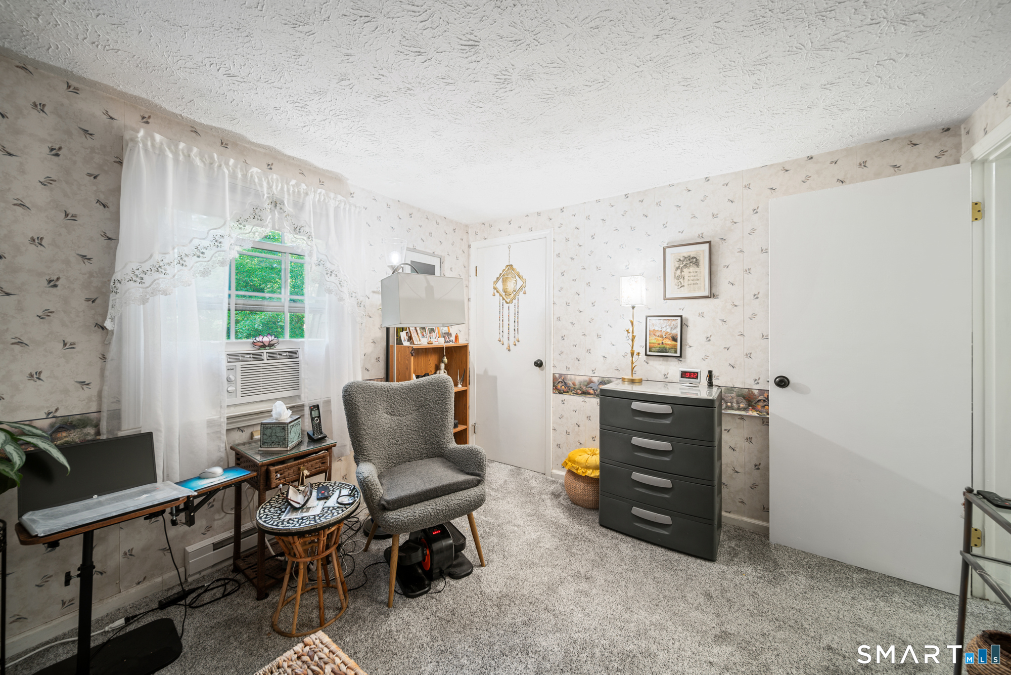 35 Woodcrest Drive Burlington CT 06013