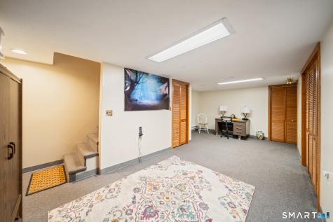 35 Woodcrest Drive Burlington CT 06013