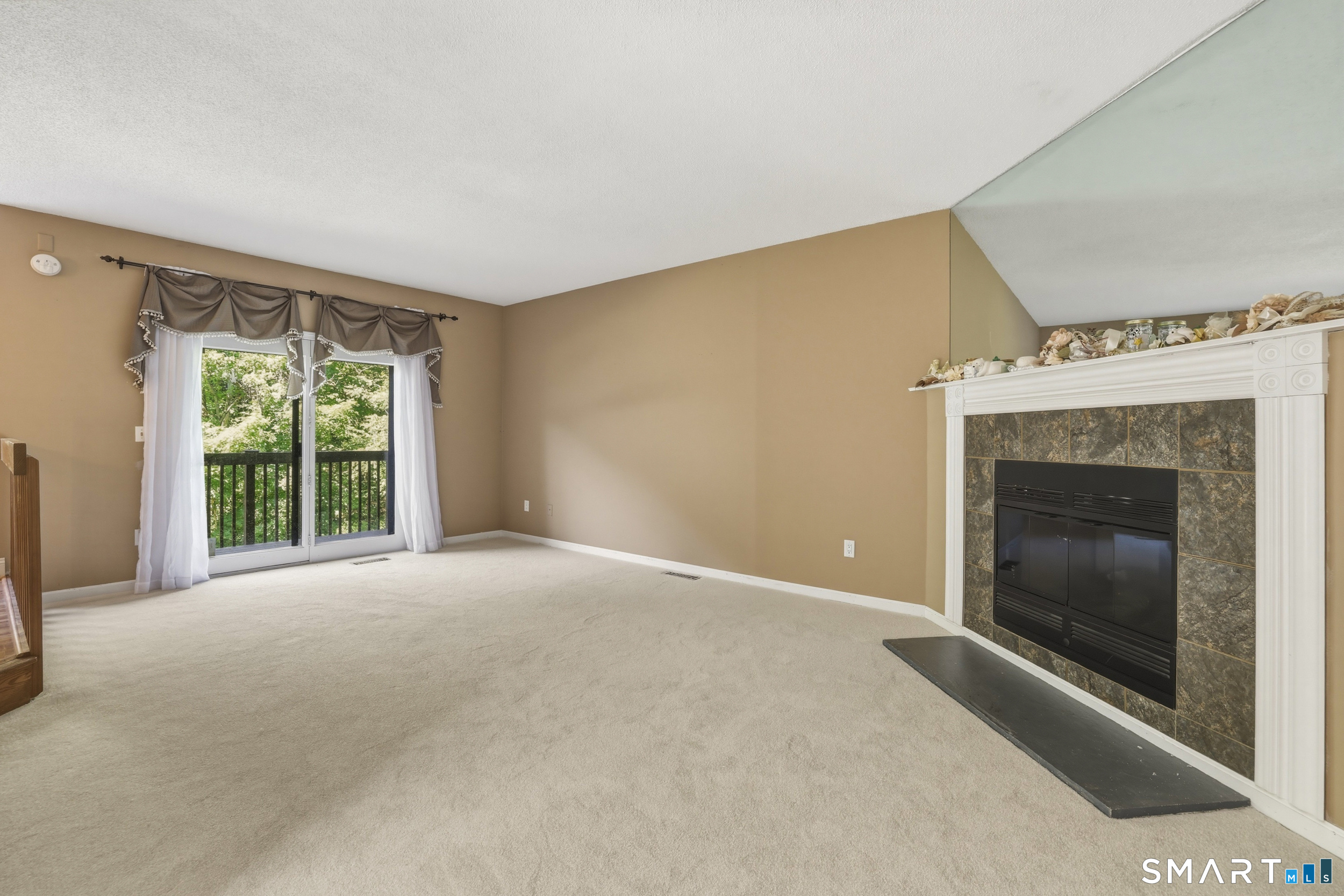 2002 Mill Pond Drive South Windsor CT 06074