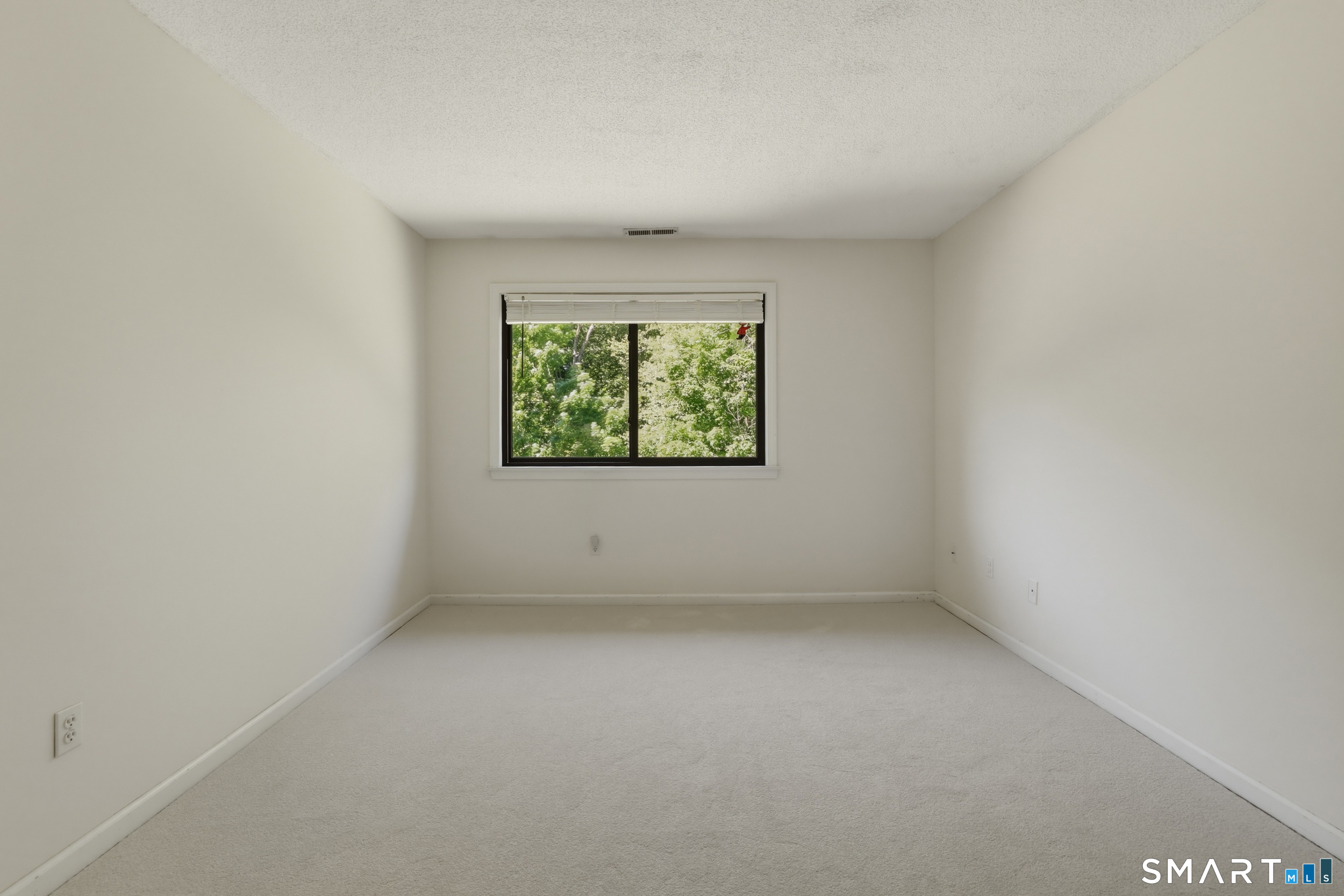 2002 Mill Pond Drive South Windsor CT 06074