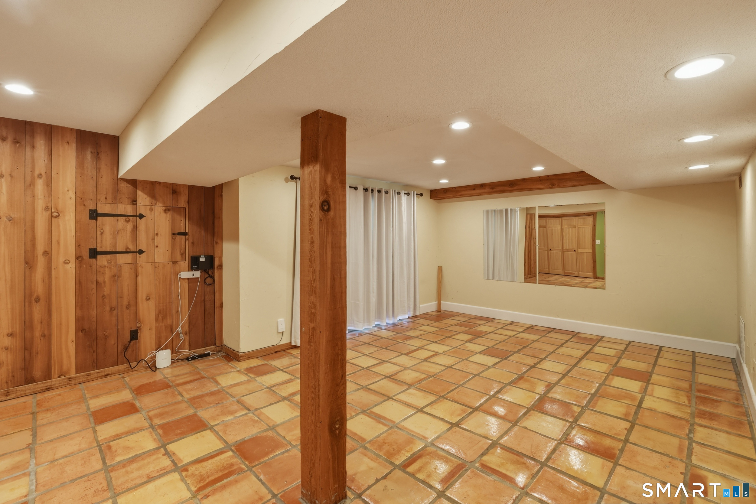 2002 Mill Pond Drive South Windsor CT 06074