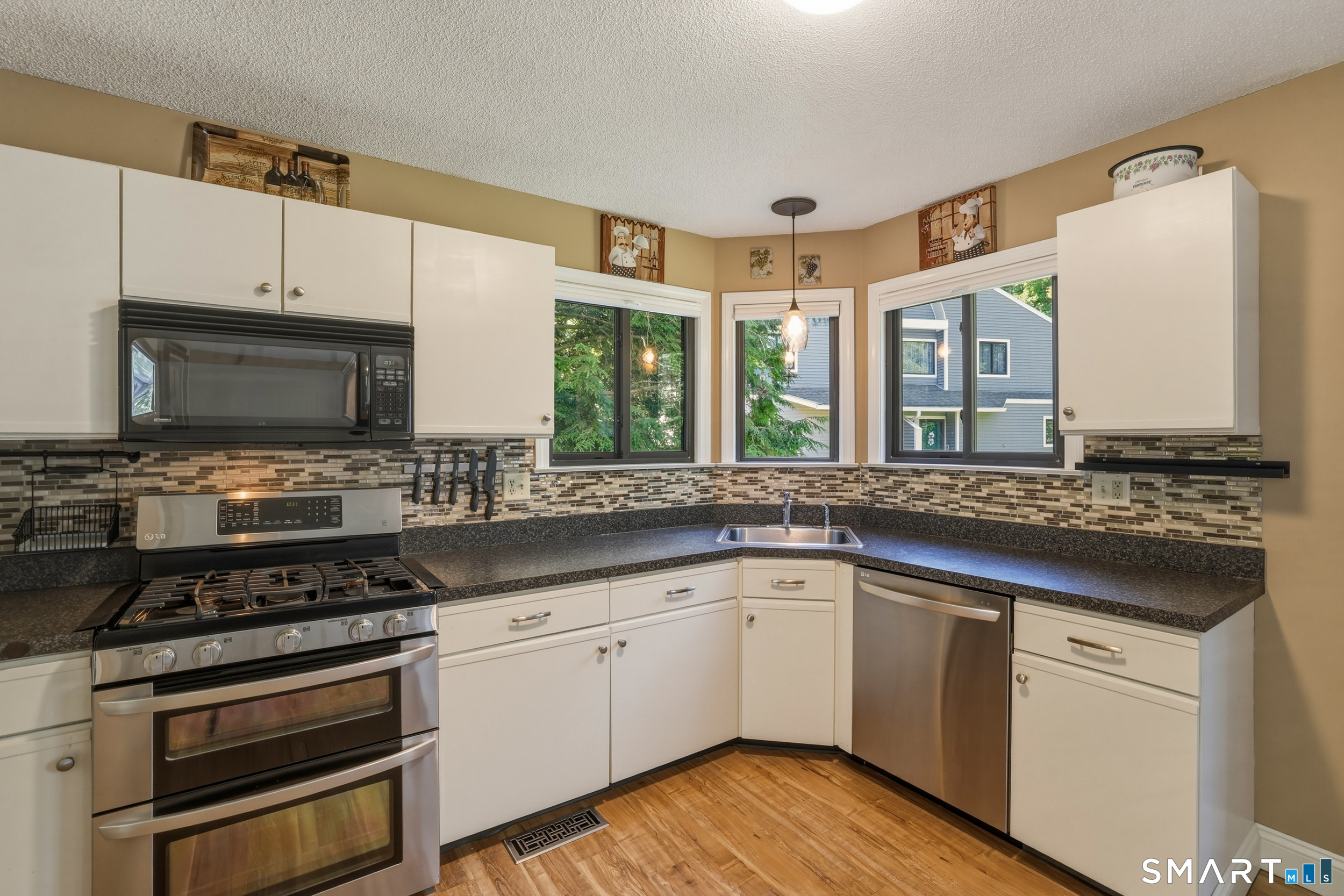 2002 Mill Pond Drive South Windsor CT 06074