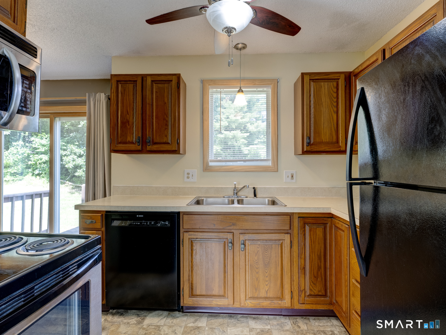 40 Eastbrook Heights Mansfield CT 06250