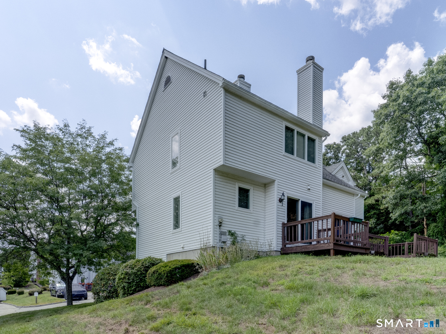 40 Eastbrook Heights Mansfield CT 06250