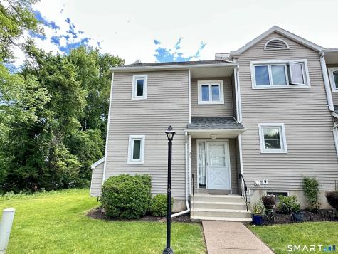 24 Oak Ridge Drive Windsor Locks CT 06096