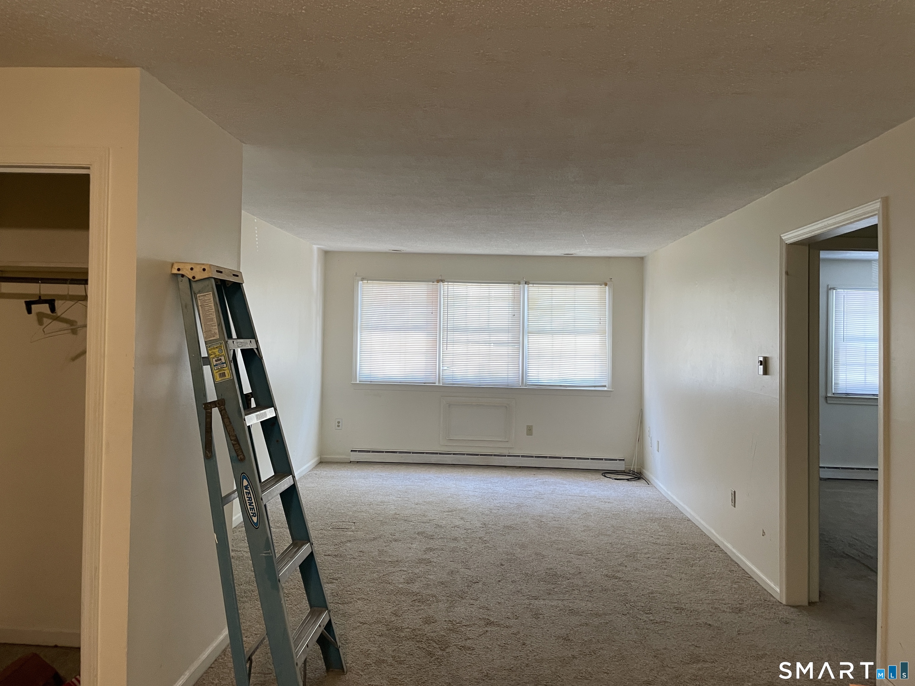 389 South Main Street Seymour CT 06483