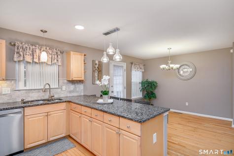 1705 Eaton Court Danbury CT 06811