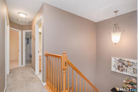1705 Eaton Court Danbury CT 06811