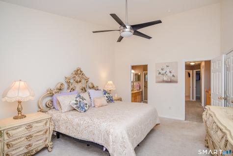1705 Eaton Court Danbury CT 06811
