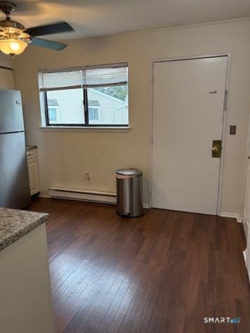 33 Essex Court Meriden CT 06450