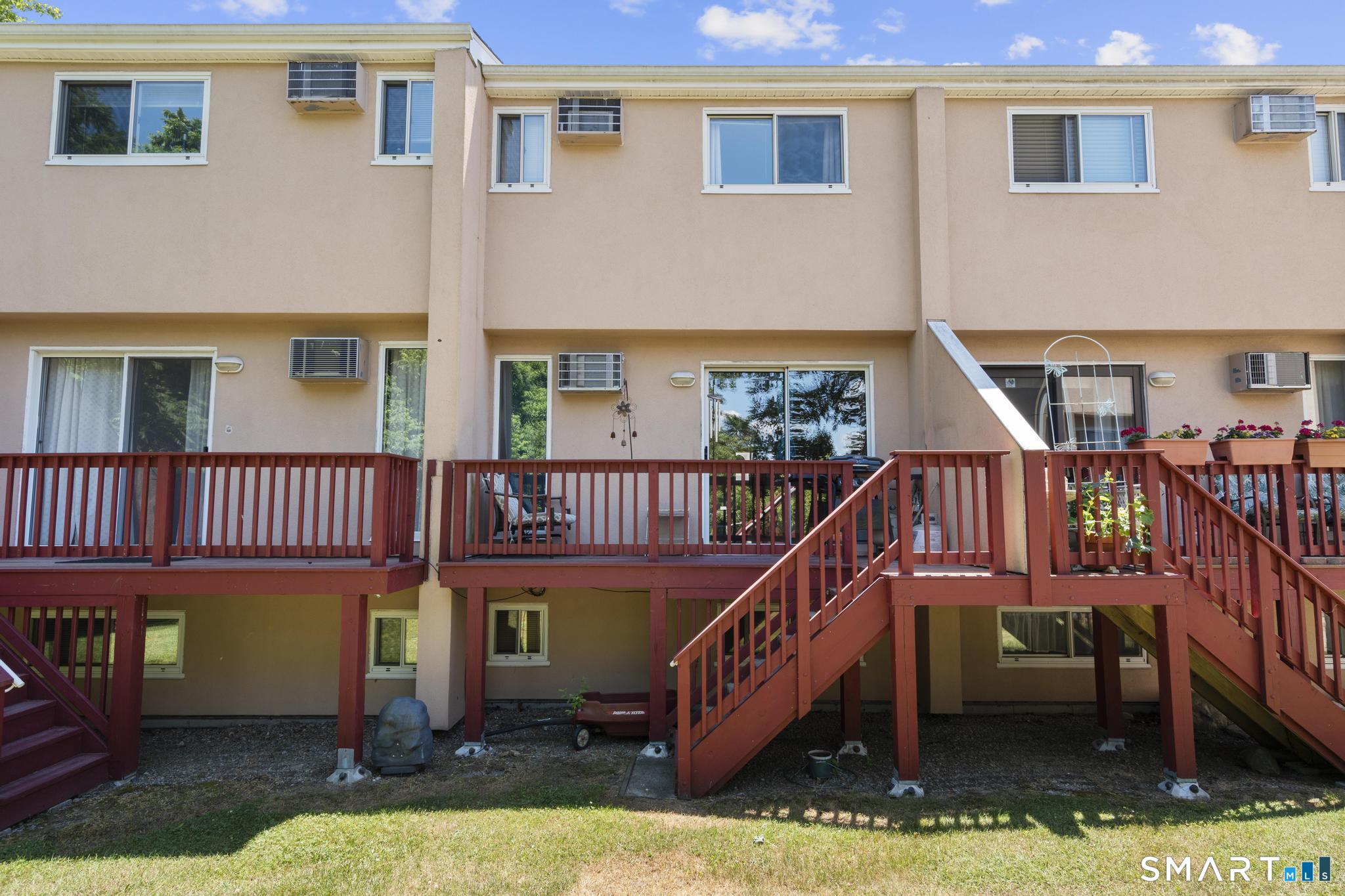 560 Shennecossett Road Groton CT 06340