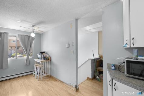 560 Shennecossett Road Groton CT 06340