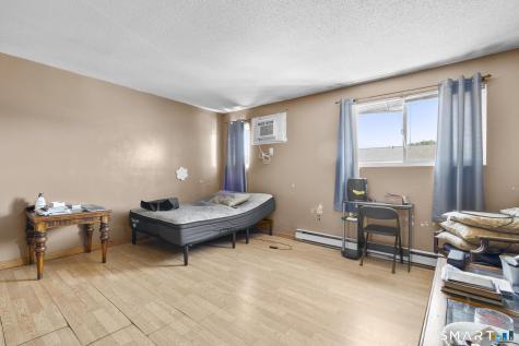 560 Shennecossett Road Groton CT 06340