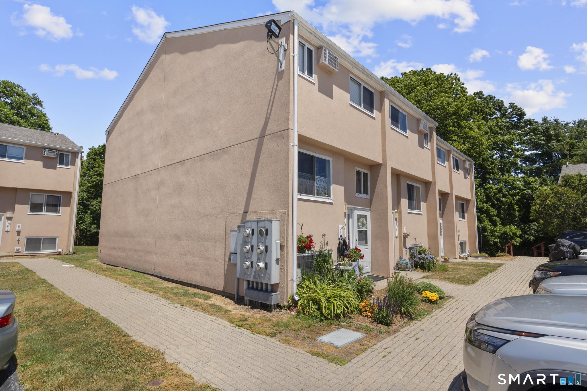 560 Shennecossett Road Groton CT 06340