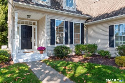 10 Chelsea Place Avon CT 06001