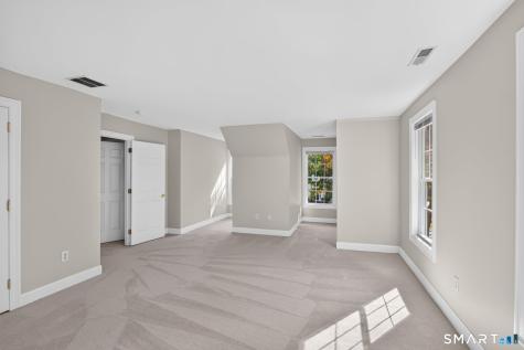 10 Chelsea Place Avon CT 06001