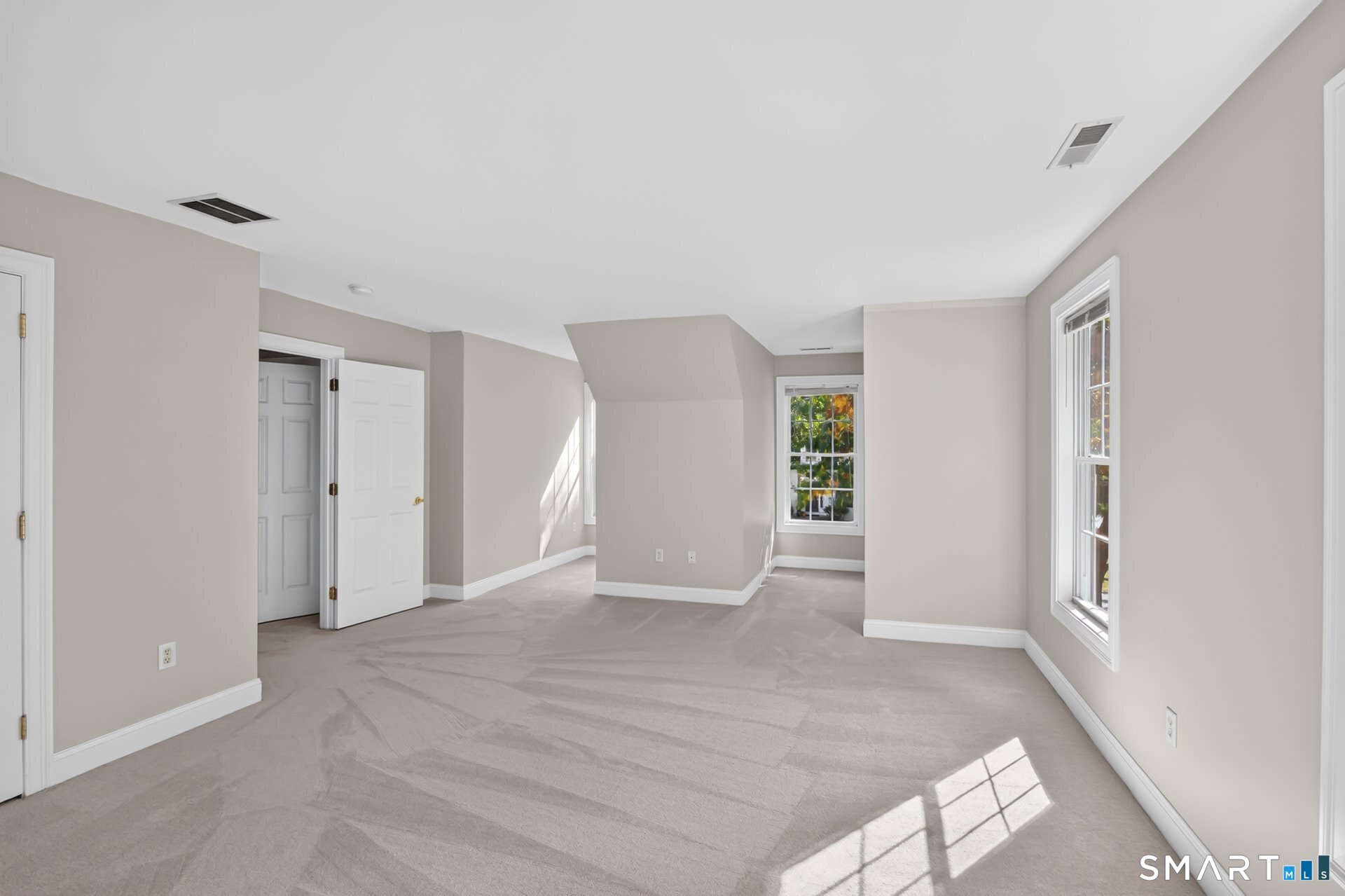 10 Chelsea Place Avon CT 06001