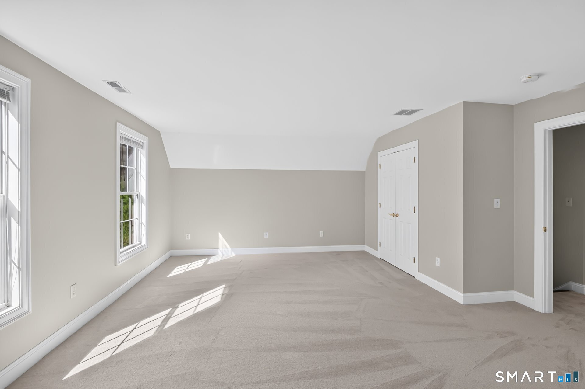 10 Chelsea Place Avon CT 06001