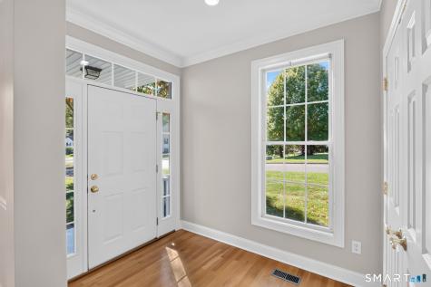 10 Chelsea Place Avon CT 06001