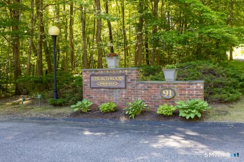 91 Riverview Road East Lyme CT 06357