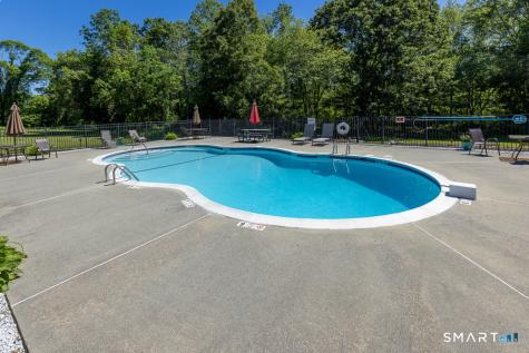 91 Riverview Road East Lyme CT 06357