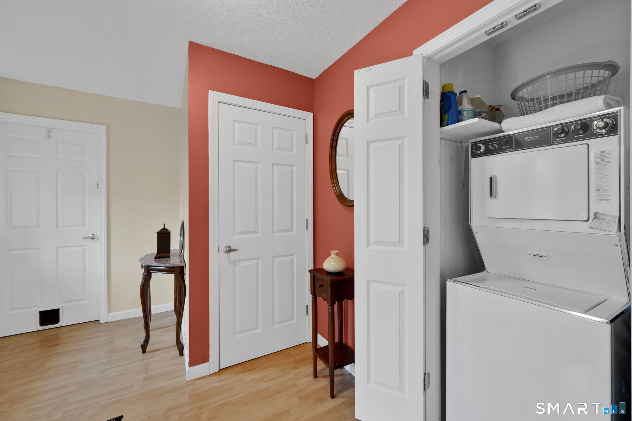 103 Wyndemere Court South Windsor CT 06074