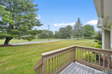 103 Wyndemere Court South Windsor CT 06074