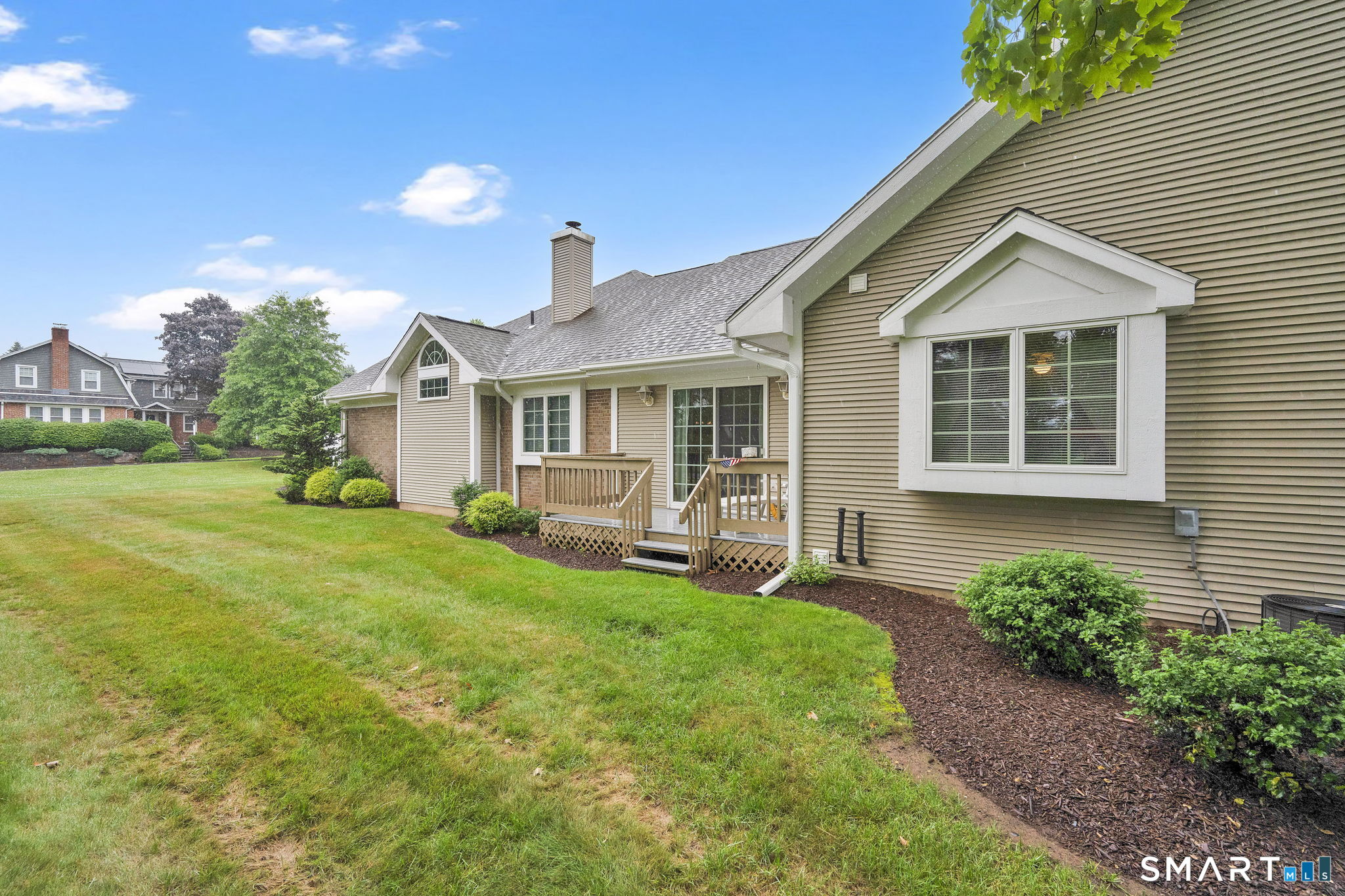 103 Wyndemere Court South Windsor CT 06074