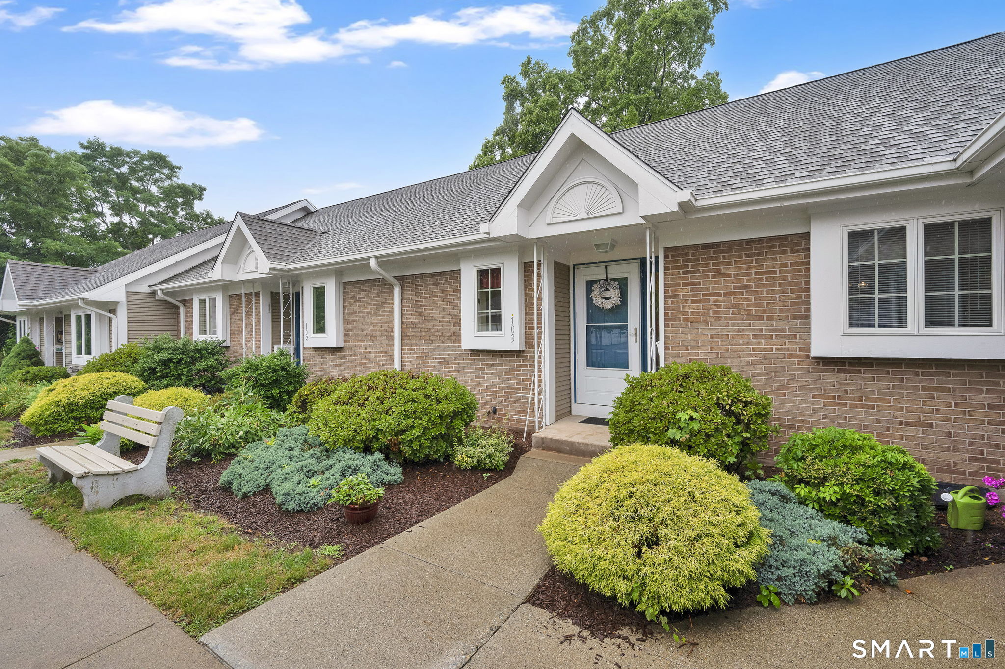 103 Wyndemere Court South Windsor CT 06074