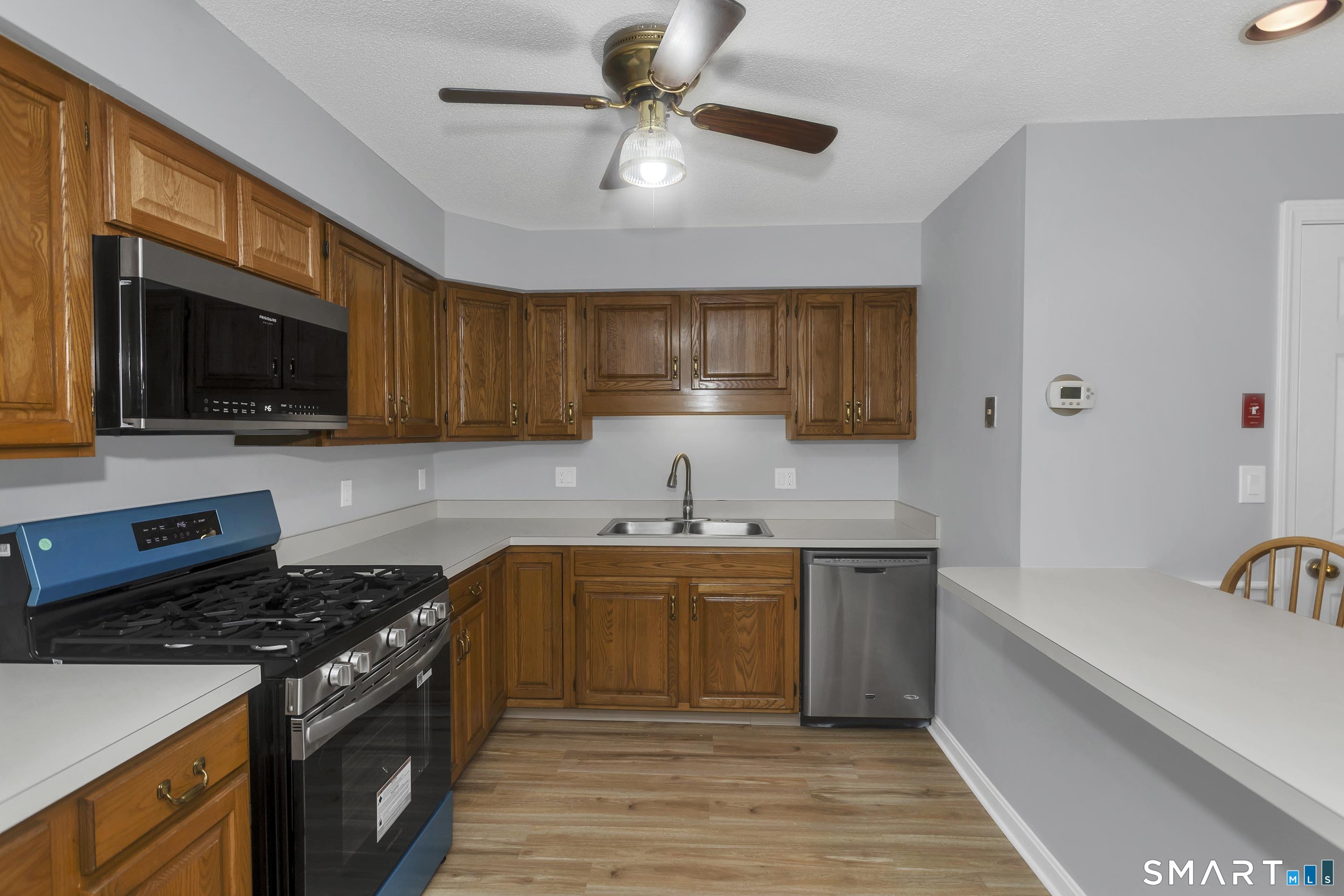 201 Ashmead Commons Enfield CT 06082