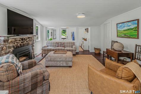 112 West Lake Road Woodbury CT 06798