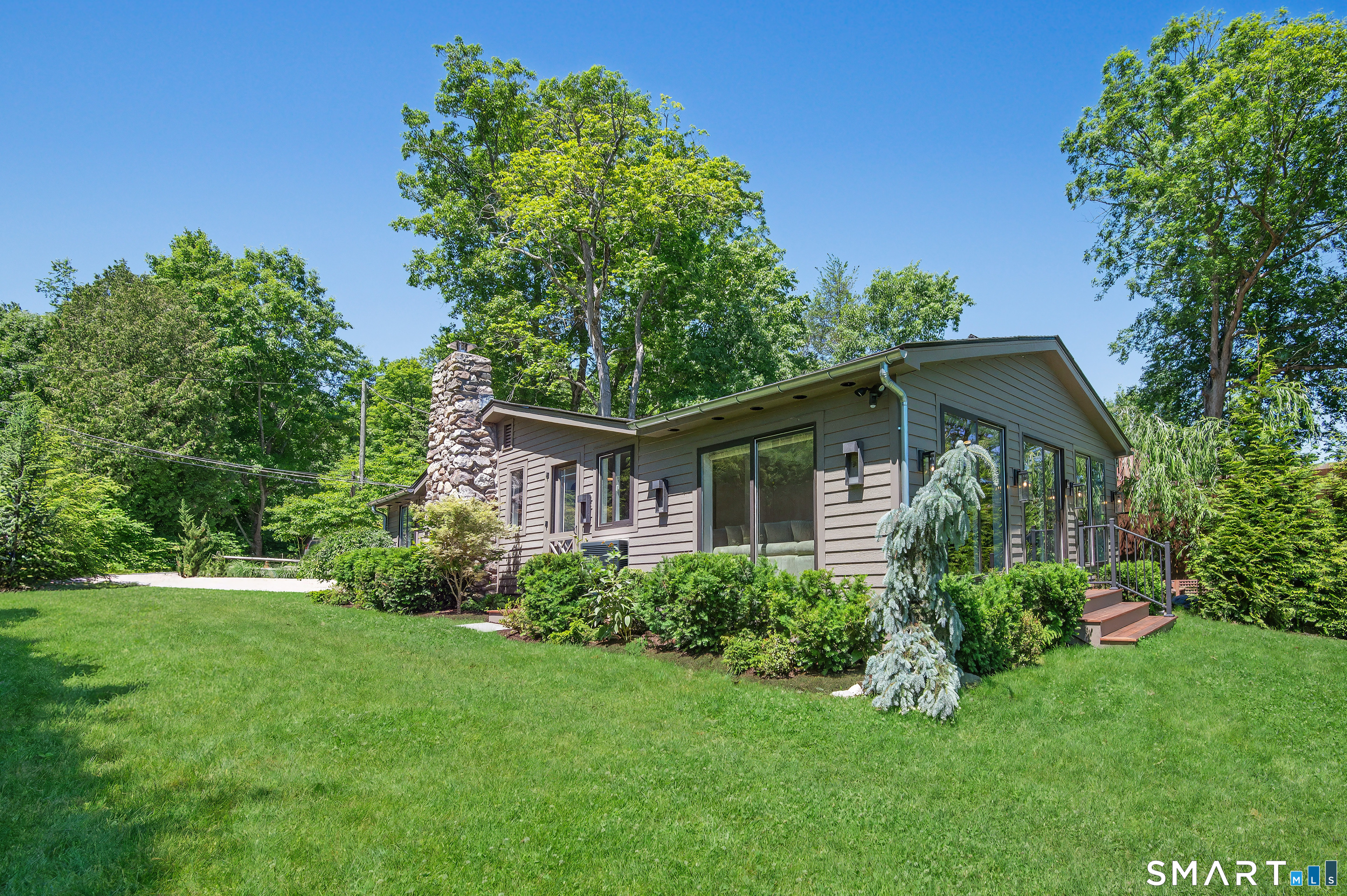 112 West Lake Road Woodbury CT 06798
