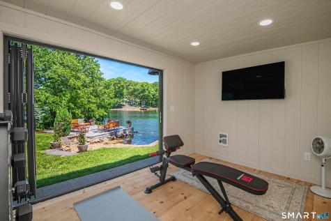 112 West Lake Road Woodbury CT 06798