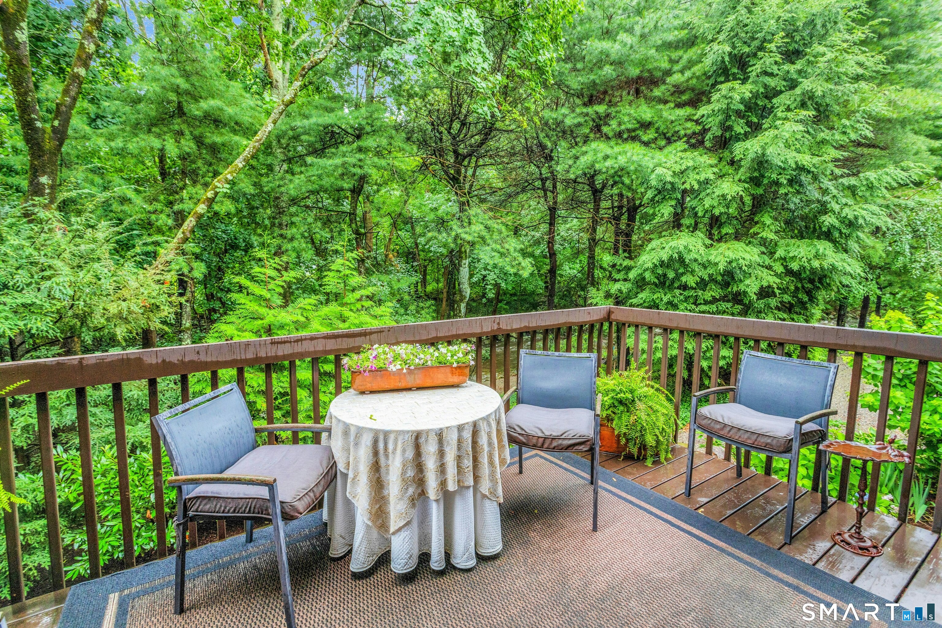 289 New Norwalk Road New Canaan CT 06840