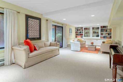 289 New Norwalk Road New Canaan CT 06840