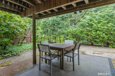 289 New Norwalk Road New Canaan CT 06840