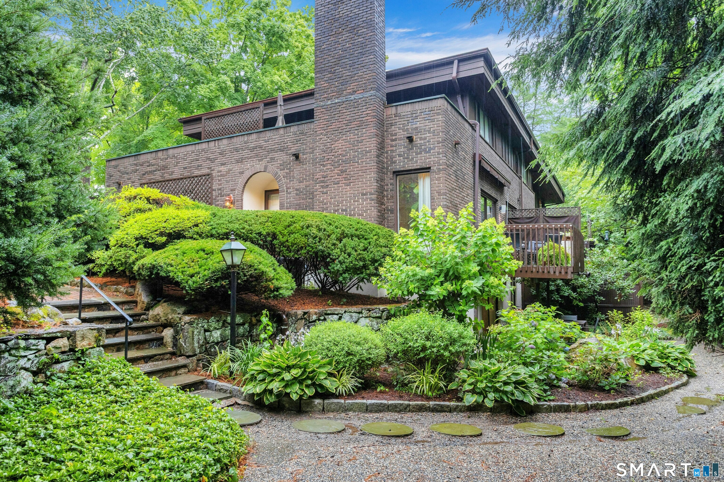 289 New Norwalk Road New Canaan CT 06840
