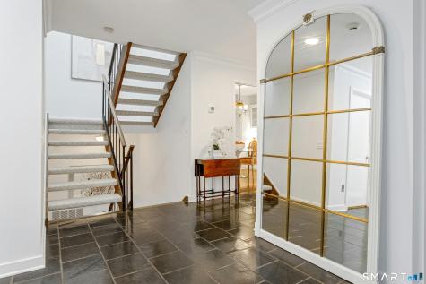 289 New Norwalk Road New Canaan CT 06840