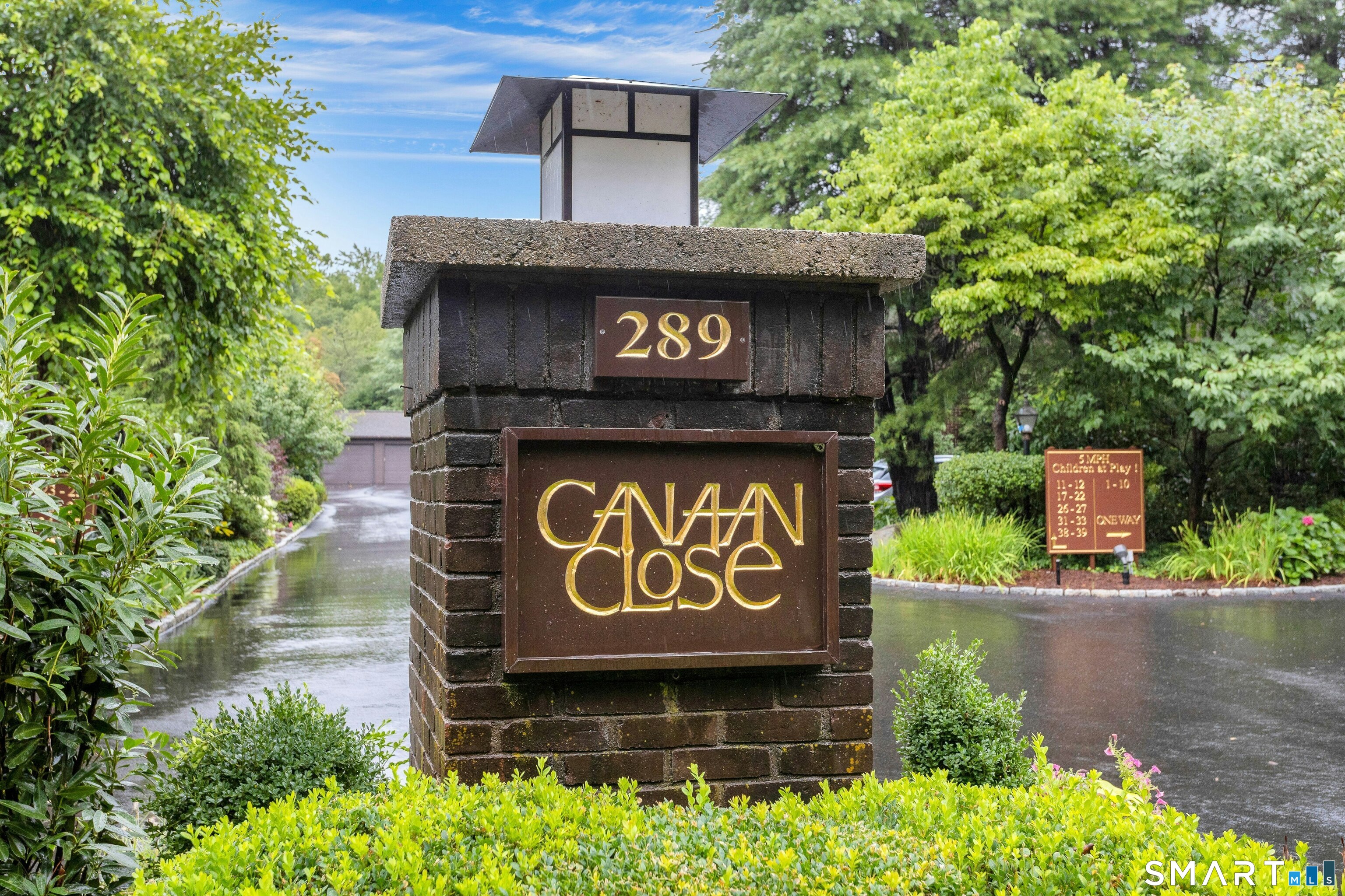 289 New Norwalk Road New Canaan CT 06840