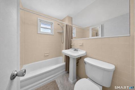 28 Courtland Avenue Stamford CT 06902