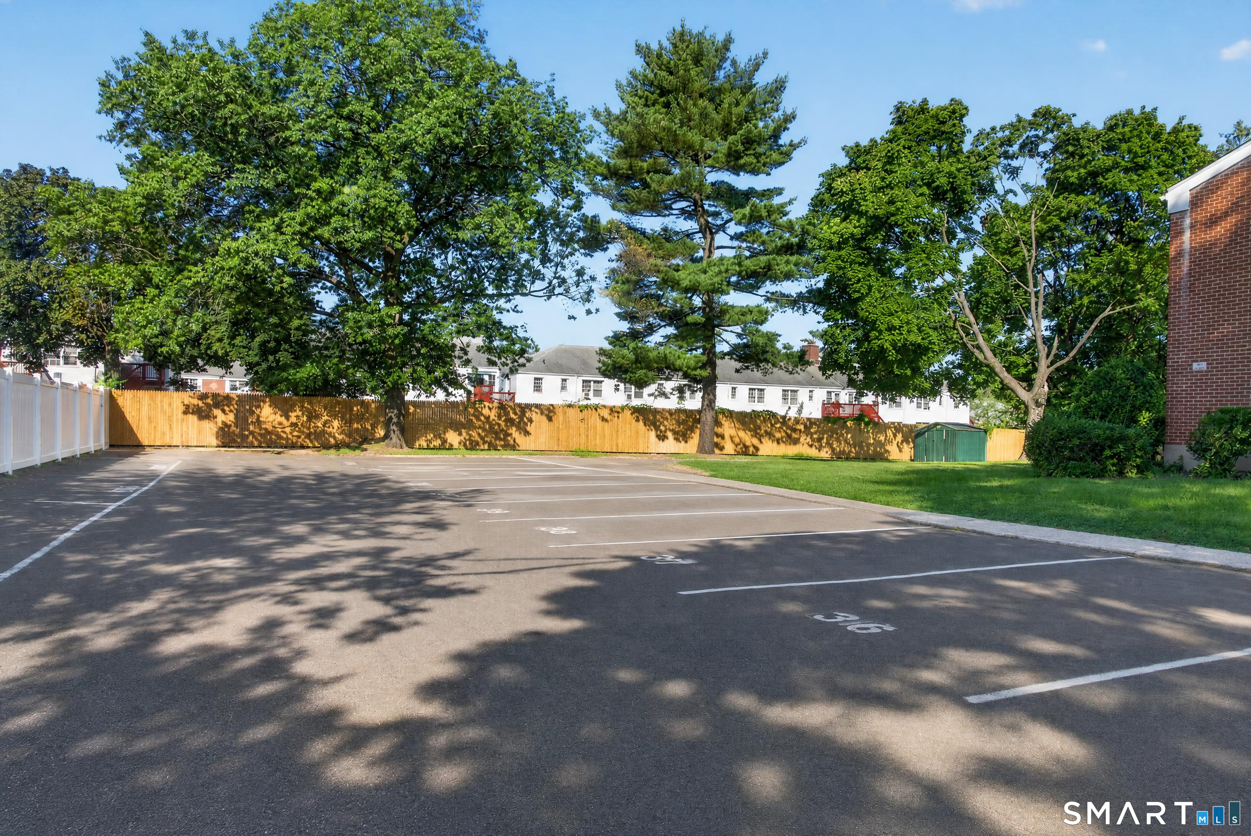 28 Courtland Avenue Stamford CT 06902
