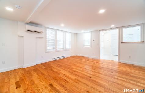 1154 Poquonnock Road Groton CT 06340