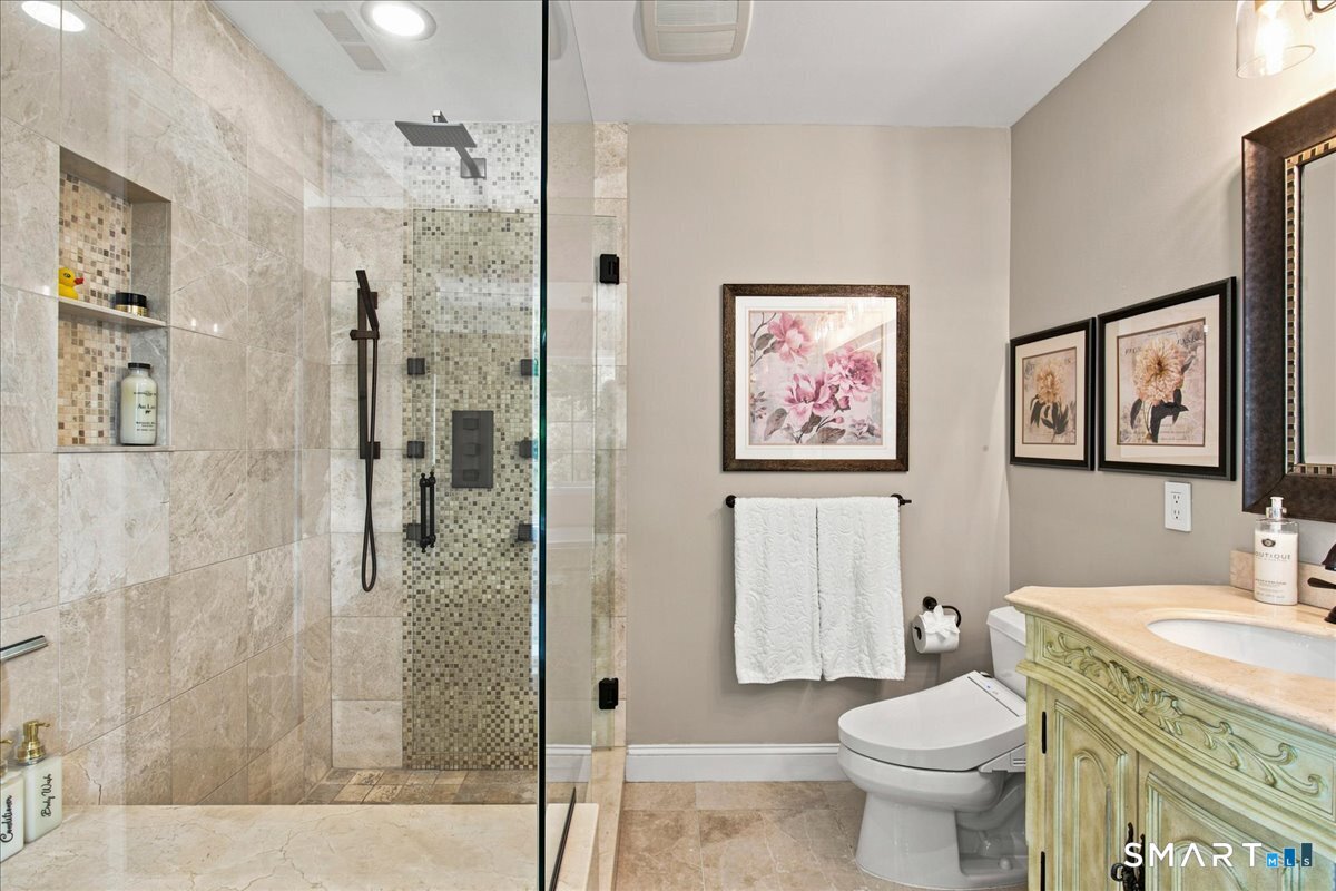 28 Woodcrest Lane Danbury CT 06810
