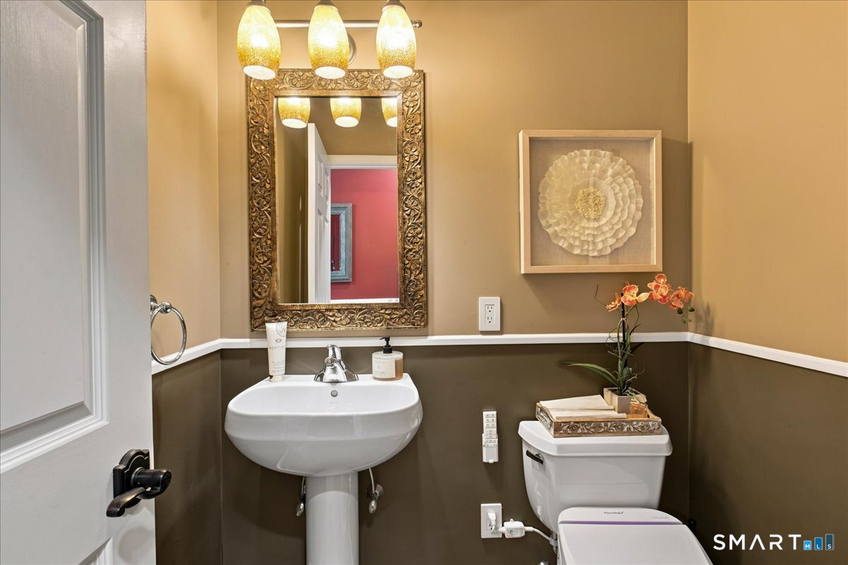 28 Woodcrest Lane Danbury CT 06810