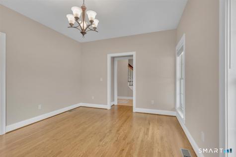 2 Chapman Chase Windsor Locks CT 06096