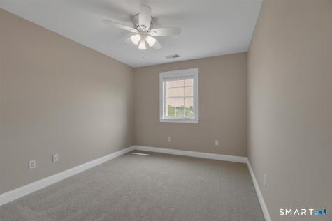 2 Chapman Chase Windsor Locks CT 06096