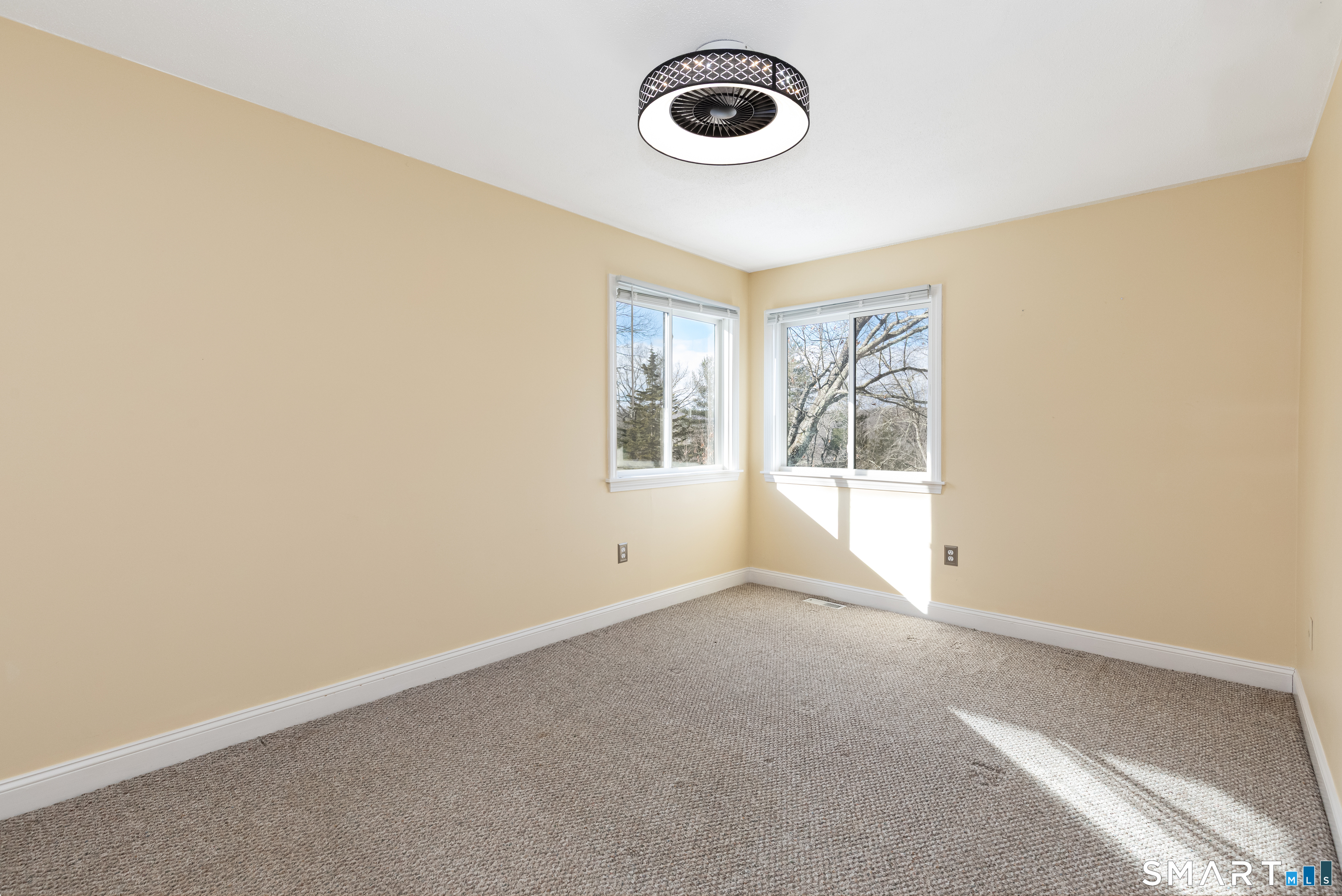 24 Woods Way Woodbury CT 06798
