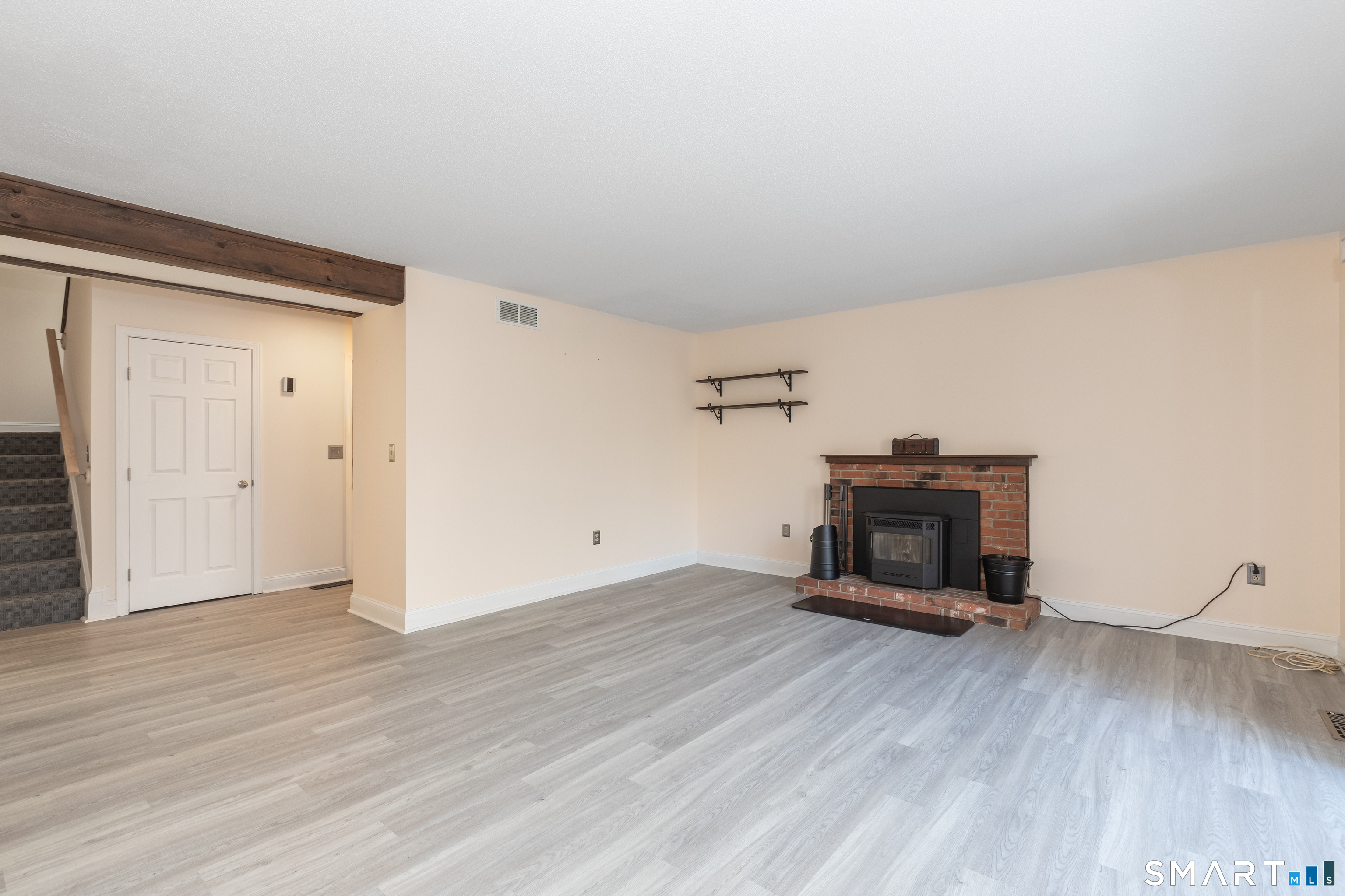 24 Woods Way Woodbury CT 06798